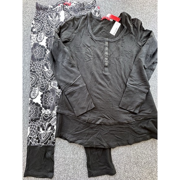 Josie Natori Pajama Set‎ Women's Small 2 Piece Black White Paisley Lounge Comfy - Picture 1 of 16